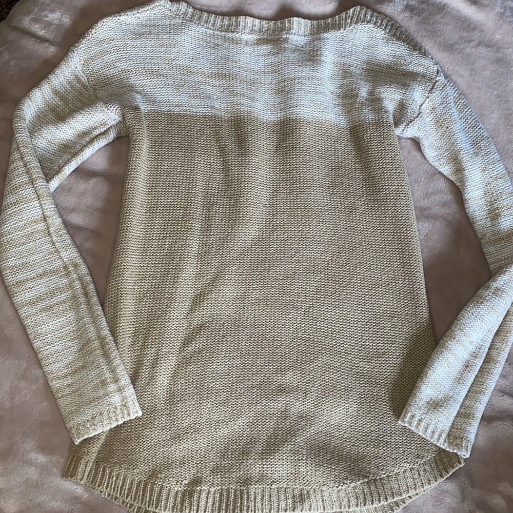 Sweater - Picture 3 of 3